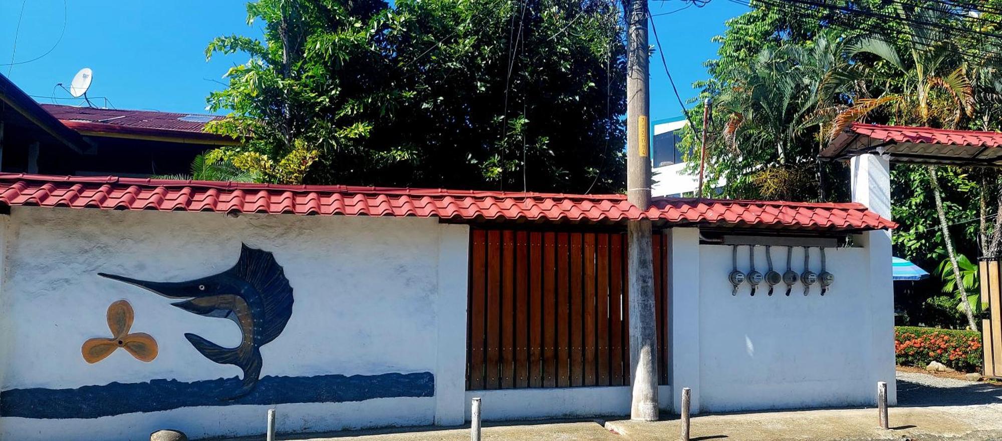 Hospedaje Quepos Exteriér fotografie