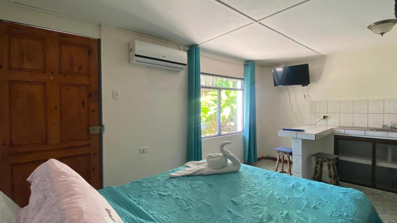 Hospedaje Quepos Exteriér fotografie